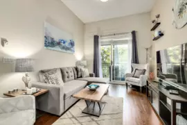406 20058 Fraser Highway, Langley, BC, Langley, BC, V3A 0E5