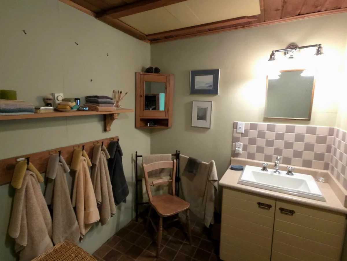 Hallway Photo of 793 Andy's Bay Road, Gambier Island, BC