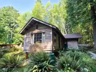 793 Andy's Bay Road, Gambier Island, BC, Gambier Island — Single Family Residence for sale