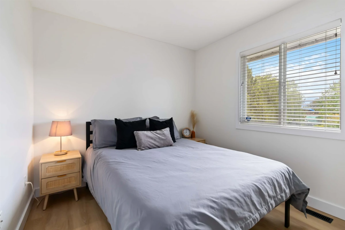 Entry Foyer Photo of 73 45175 Wells Road, Chilliwack, BC