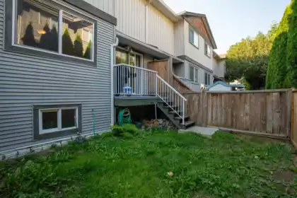 14 39754 Government Road, Squamish, BC, Squamish — Townhouse for sale