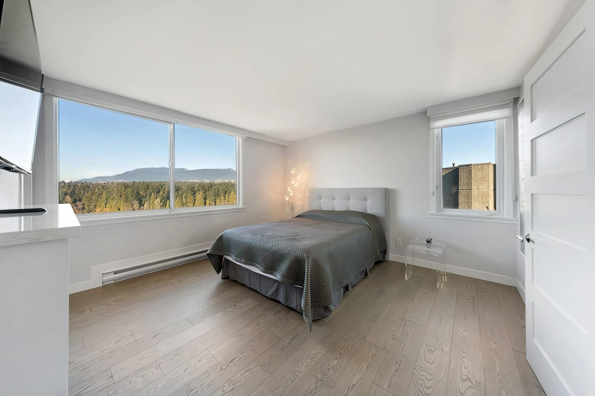 Loft / Bonus Room Photo of 1001 845 Chilco Street, Vancouver, BC