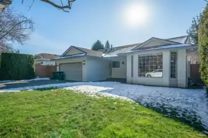 14286 20 Avenue, Surrey, BC, Surrey — Single Family Residence for sale