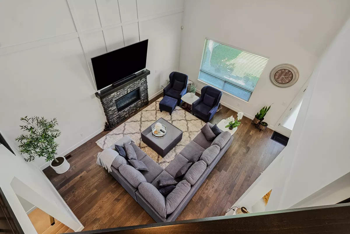 Garage Interior Photo of 27155 35b Avenue, Langley, BC