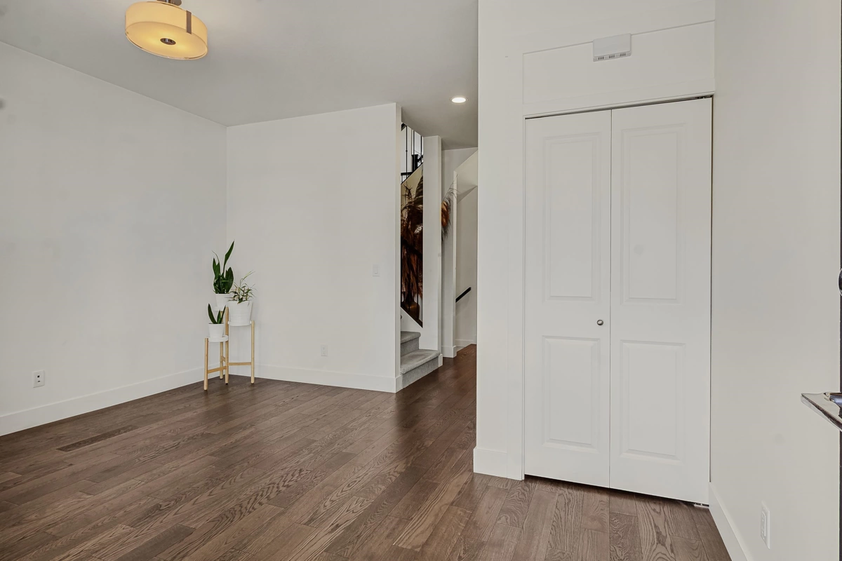 Primary Bathroom Photo of 27155 35b Avenue, Langley, BC