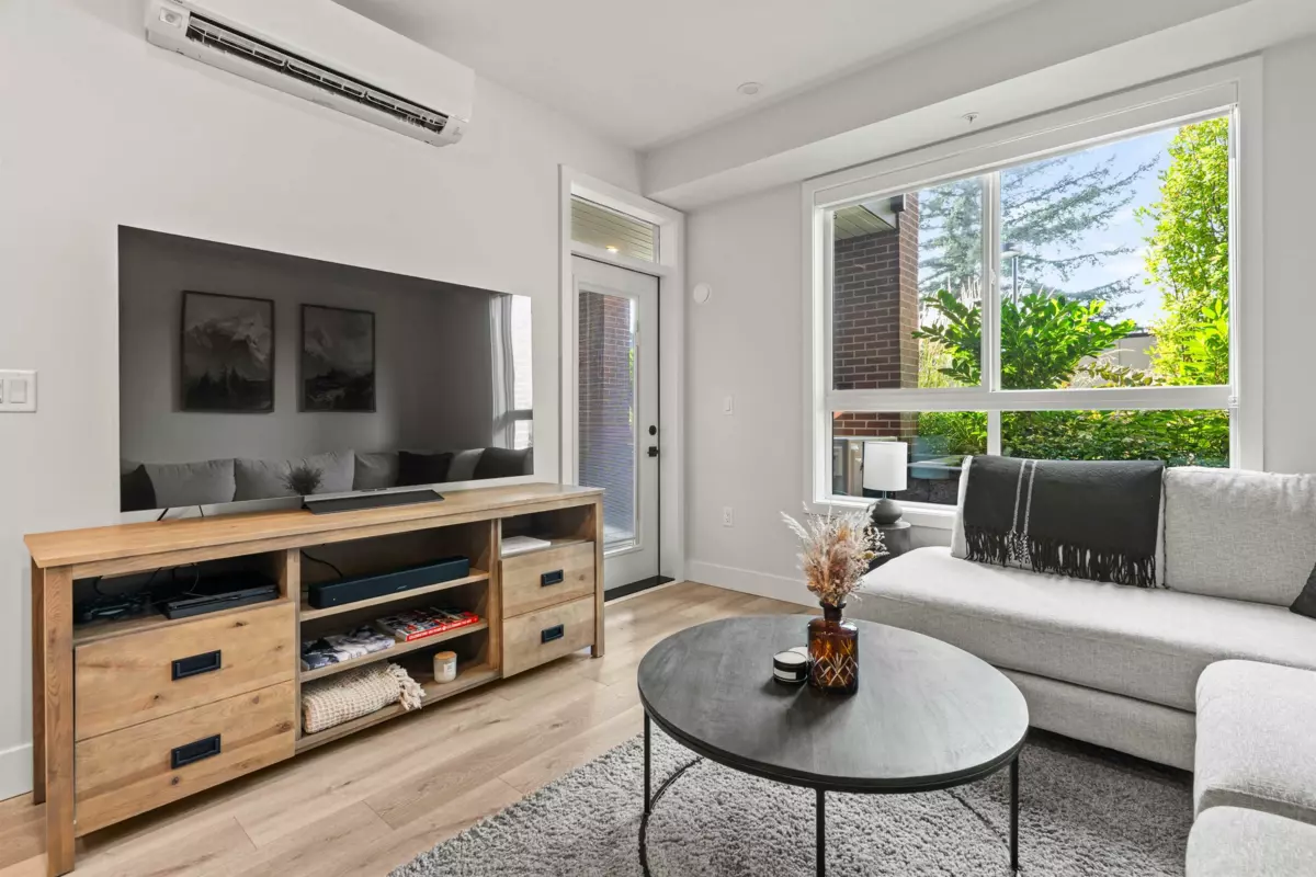 Bedroom 4 Photo of 102 45511 Campus Drive, Chilliwack, BC