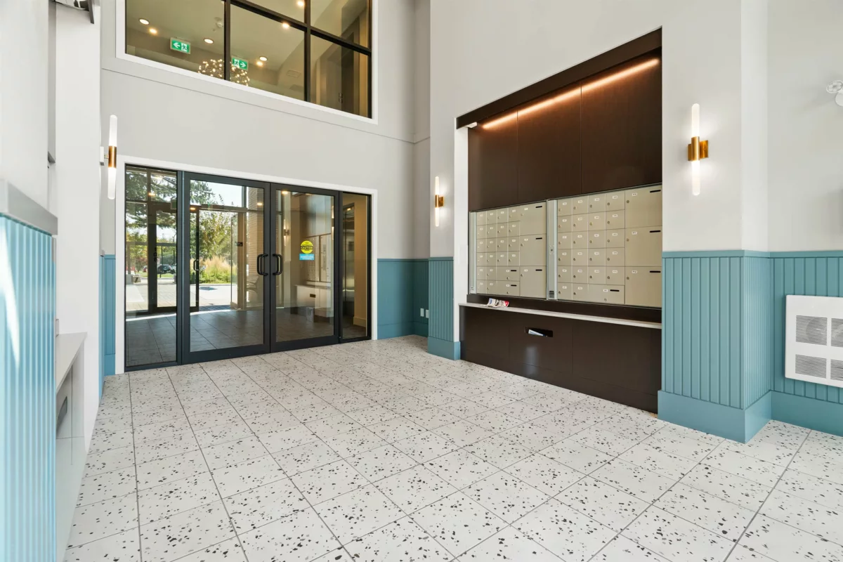 Dining Area Photo of 102 45511 Campus Drive, Chilliwack, BC