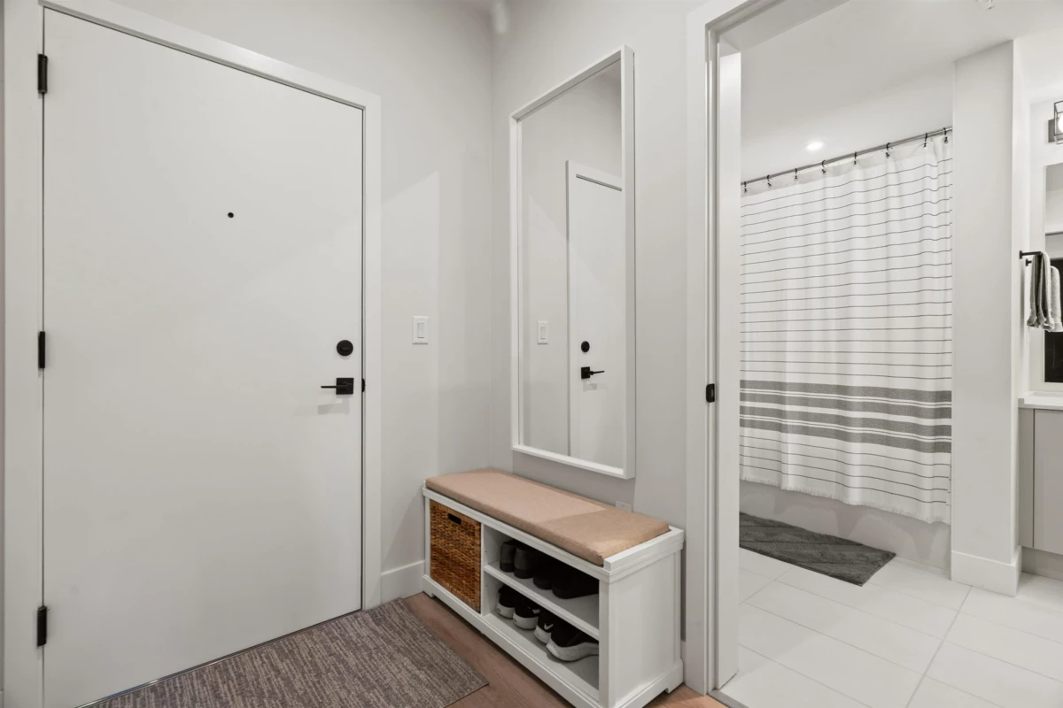 Kitchen Photo of 102 45511 Campus Drive, Chilliwack, BC