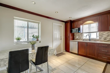 Kitchen Photo of 14115 88th Avenue, Surrey, BC
