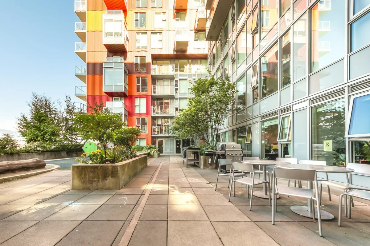 Outdoor Kitchen Photo of 302 933 E Hastings Street, Vancouver, BC