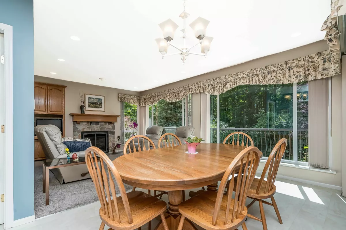 Breakfast Nook Photo of 5281 236 Street, Langley, BC