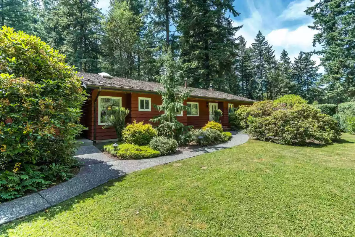 Garage Interior Photo of 5281 236 Street, Langley, BC