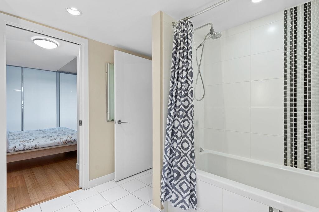 Loft / Bonus Room Photo of 406 718 Main Street, Vancouver, BC