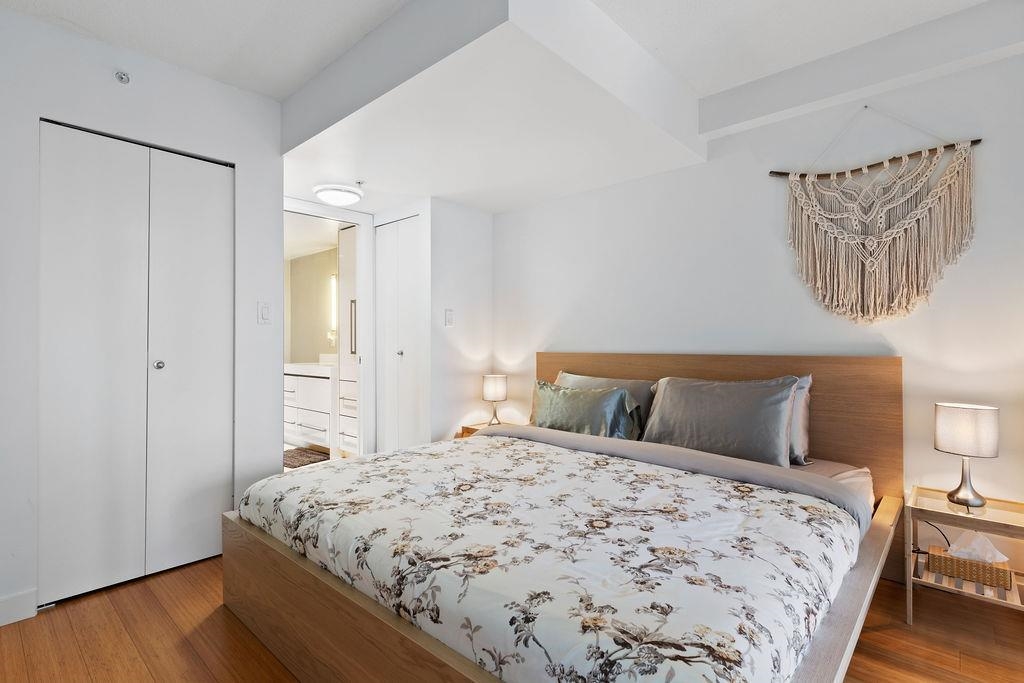 Primary Bathroom Photo of 406 718 Main Street, Vancouver, BC