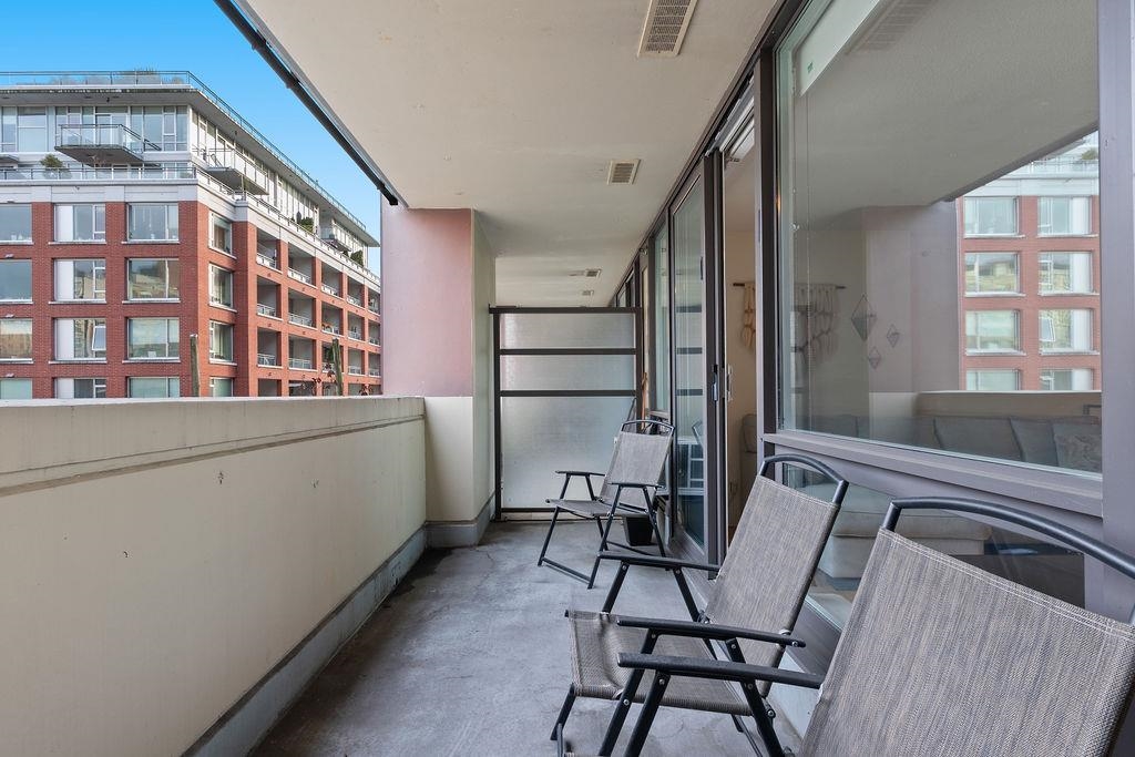 Swimming Pool Photo of 406 718 Main Street, Vancouver, BC