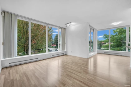 301 5028 Kwantlen Street, Richmond, BC, Richmond — Apartment/Condo for sale