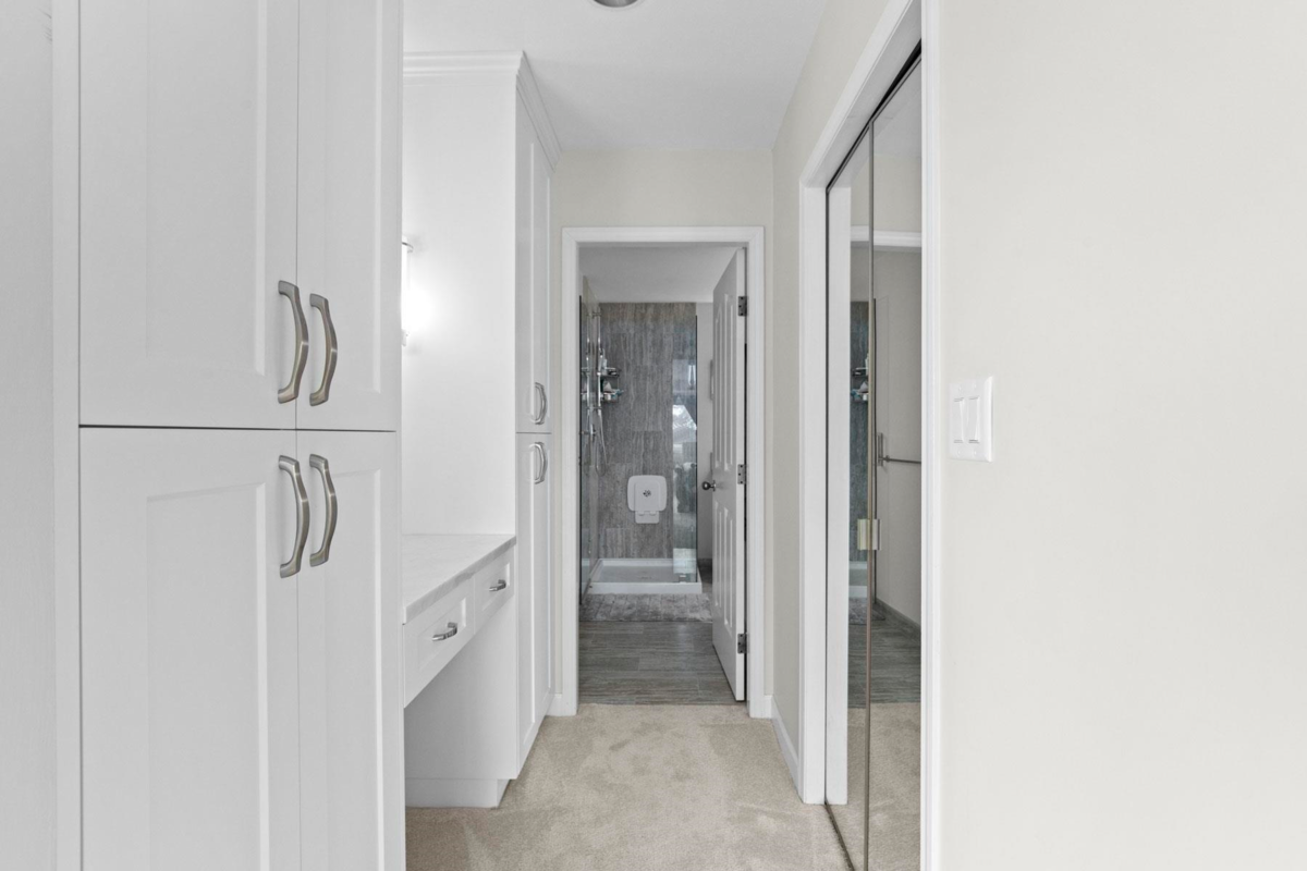 Loft / Bonus Room Photo of 2319 Marine Drive, West Vancouver, BC