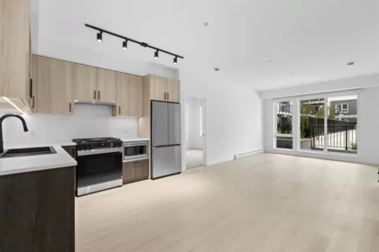 112 2002 St. George Street, Port Moody, BC, Port Moody — Apartment/Condo for sale