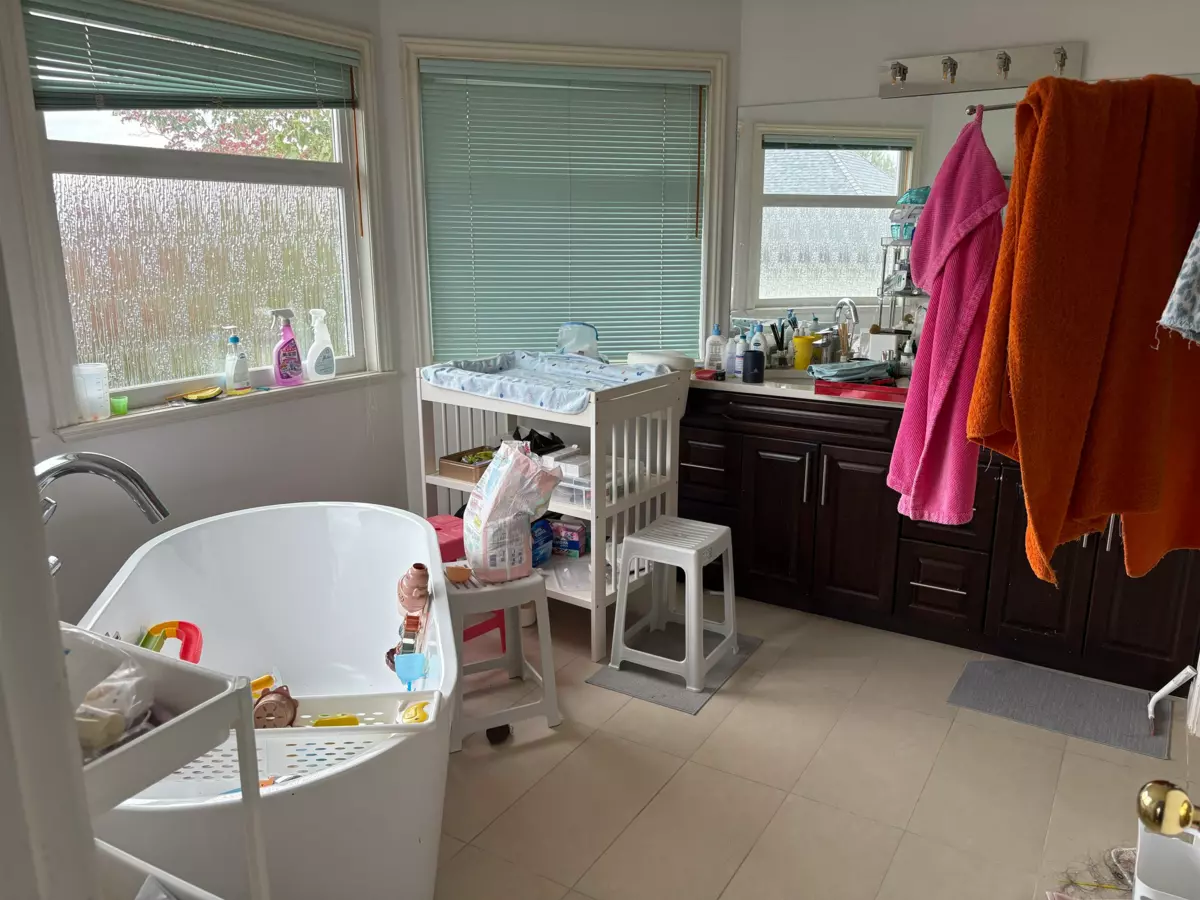 Bedroom 4 Photo of 10476 169a Street, Surrey, BC