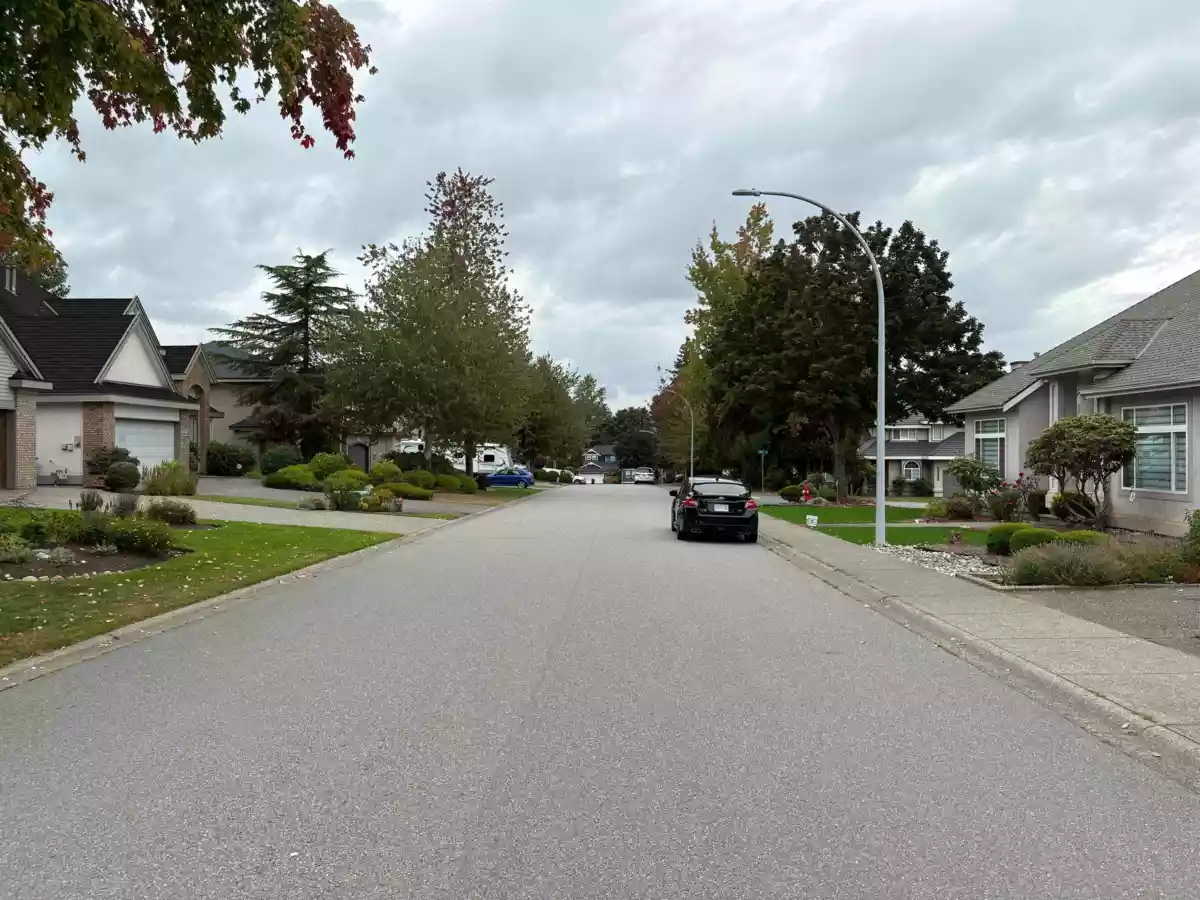 Laundry Room Photo of 10476 169a Street, Surrey, BC