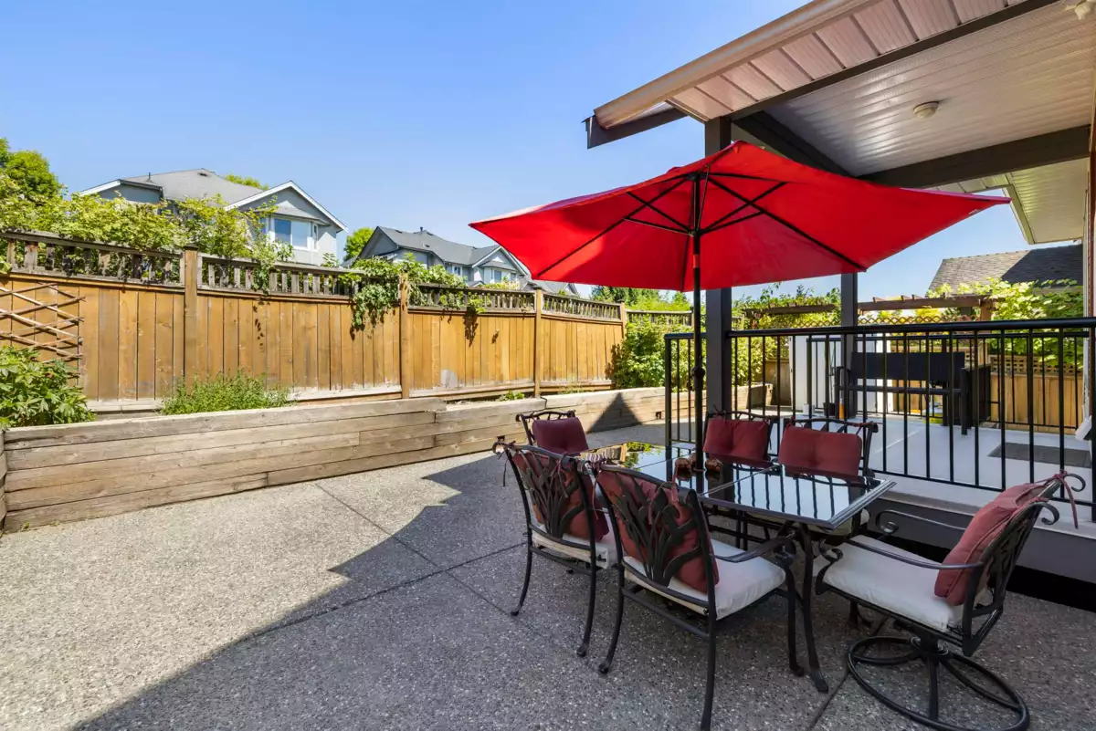 Garage Interior Photo of 19629 68a Avenue, Langley, BC