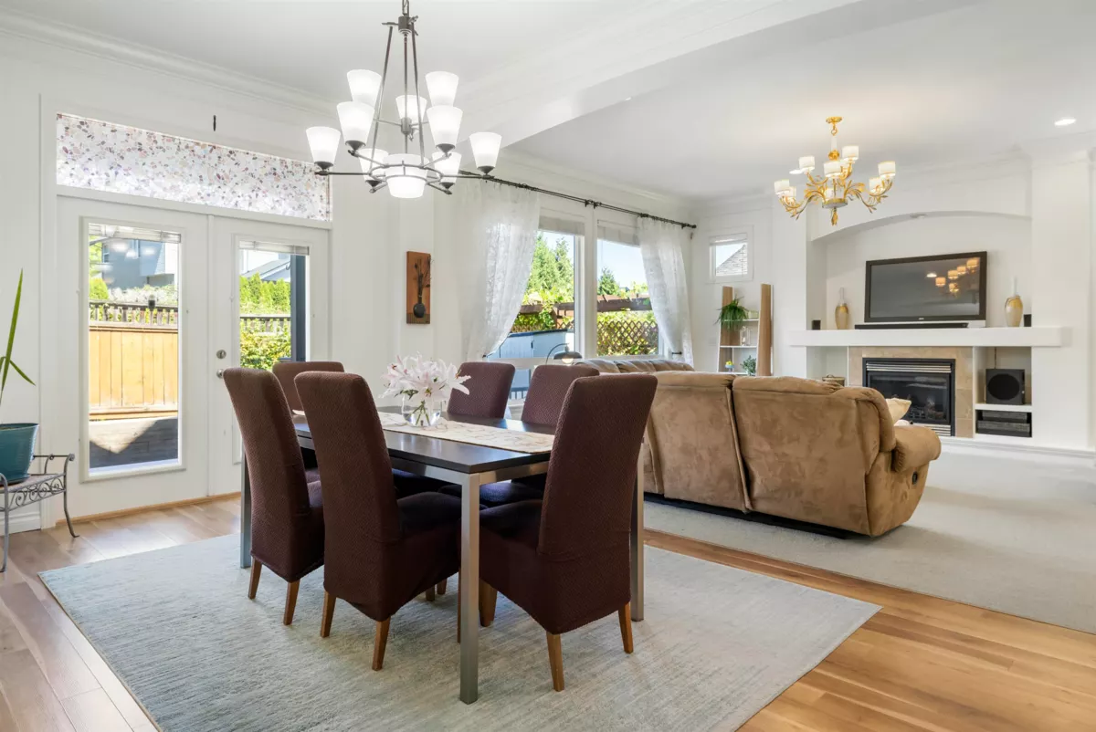 Hallway Photo of 19629 68a Avenue, Langley, BC