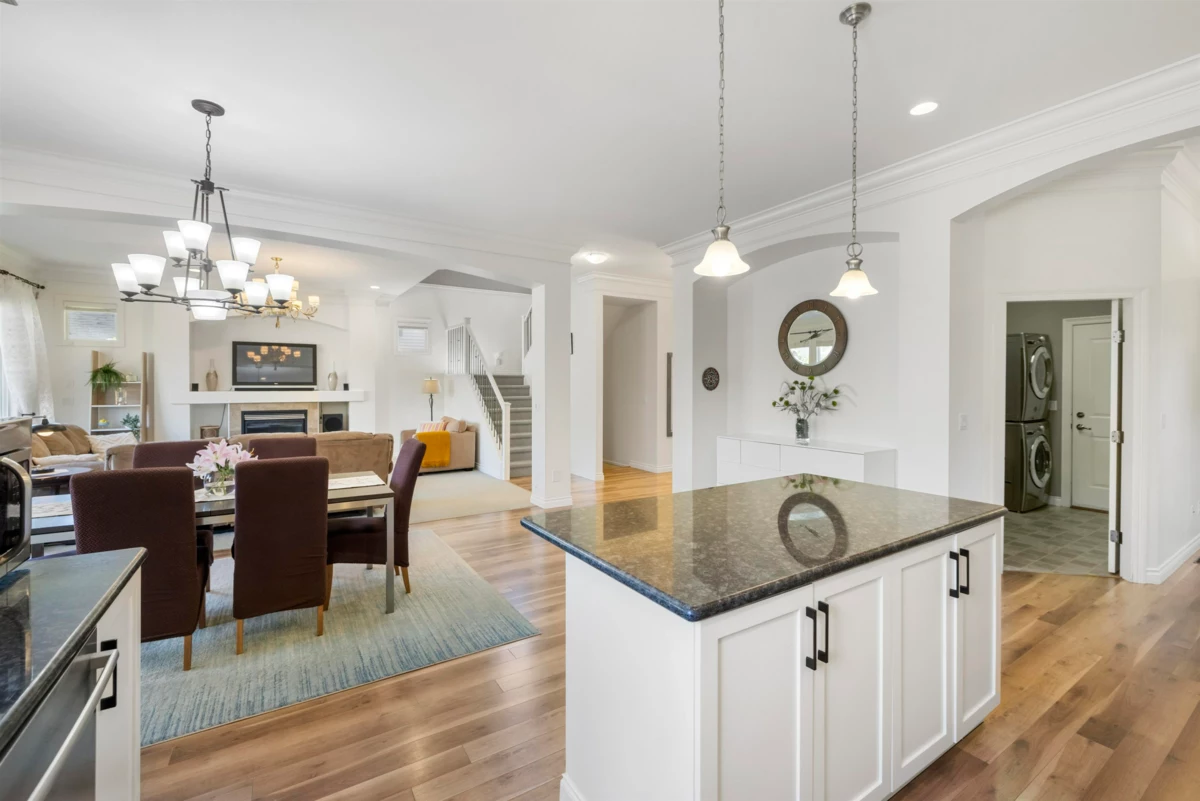 Laundry Room Photo of 19629 68a Avenue, Langley, BC