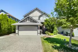 19629 68a Avenue, Langley, BC