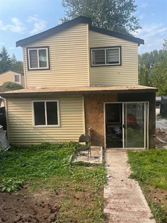 Dining Area Photo of 13960 80a Avenue, Surrey, BC