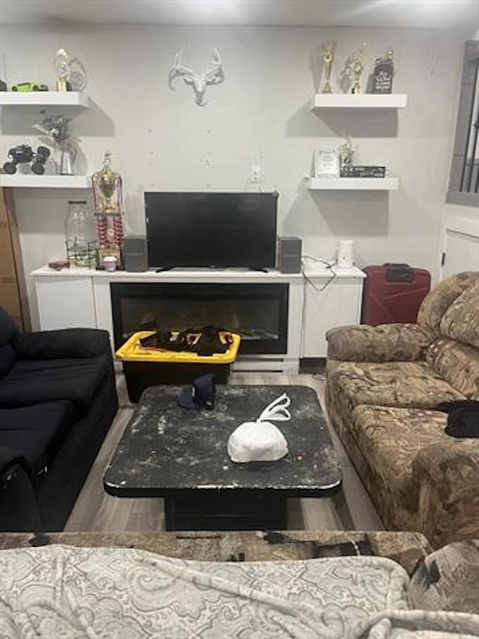 Family Room Photo of 13960 80a Avenue, Surrey, BC