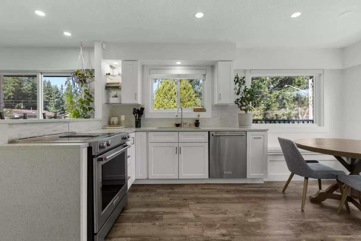 Breakfast Nook Photo of 20334 38a Avenue, Langley, BC