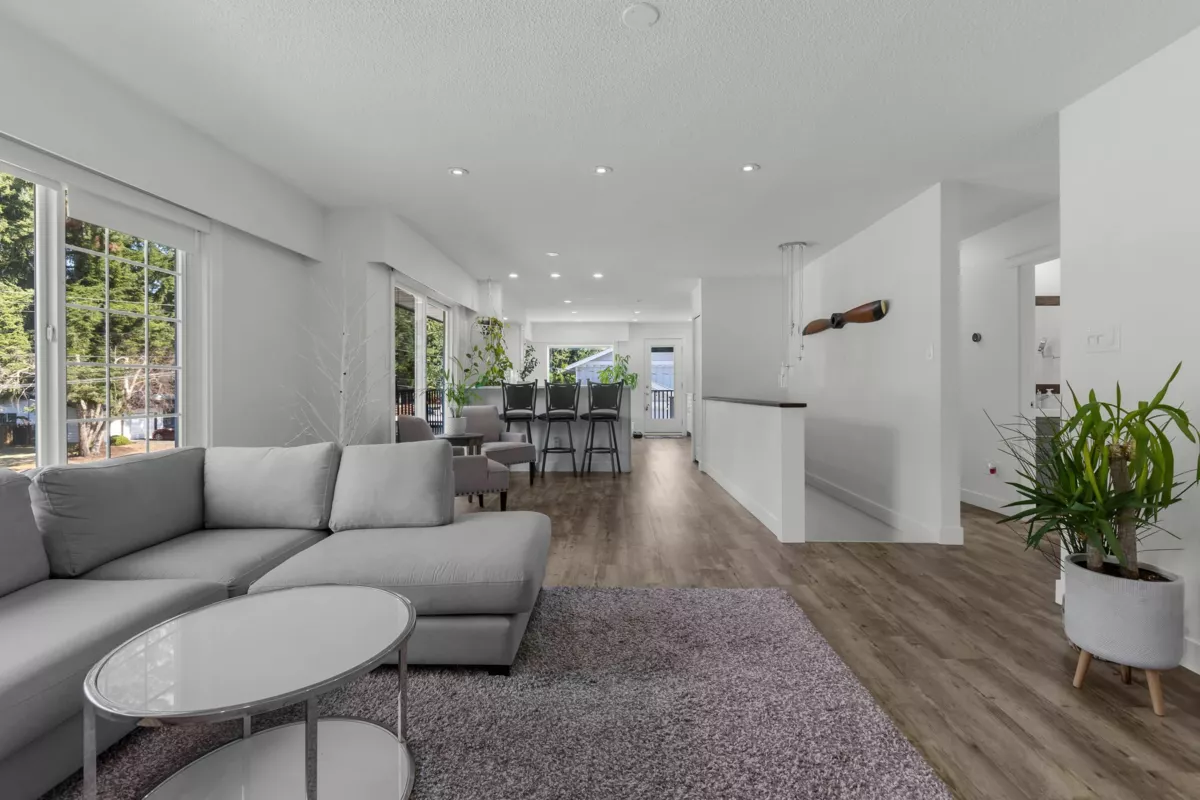 Kitchen Photo of 20334 38a Avenue, Langley, BC