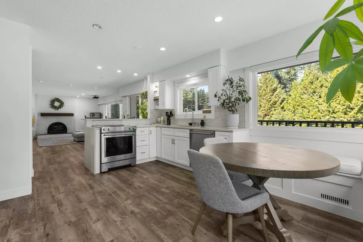 Primary Bathroom Photo of 20334 38a Avenue, Langley, BC