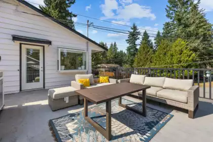 Outdoor Kitchen Photo of 20334 38a Avenue, Langley, BC