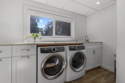 Swimming Pool Photo of 20334 38a Avenue, Langley, BC