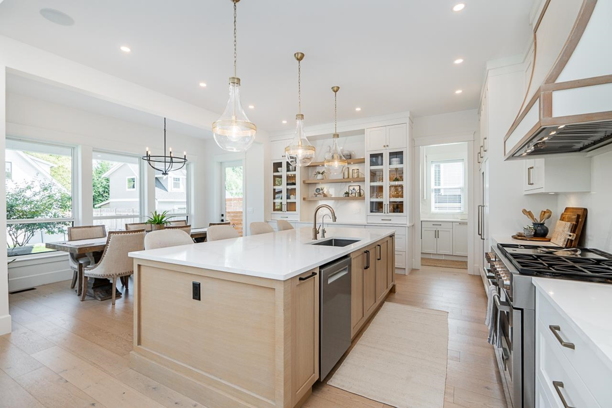 Kitchen Island Photo of 1130 216 Street, Langley, BC