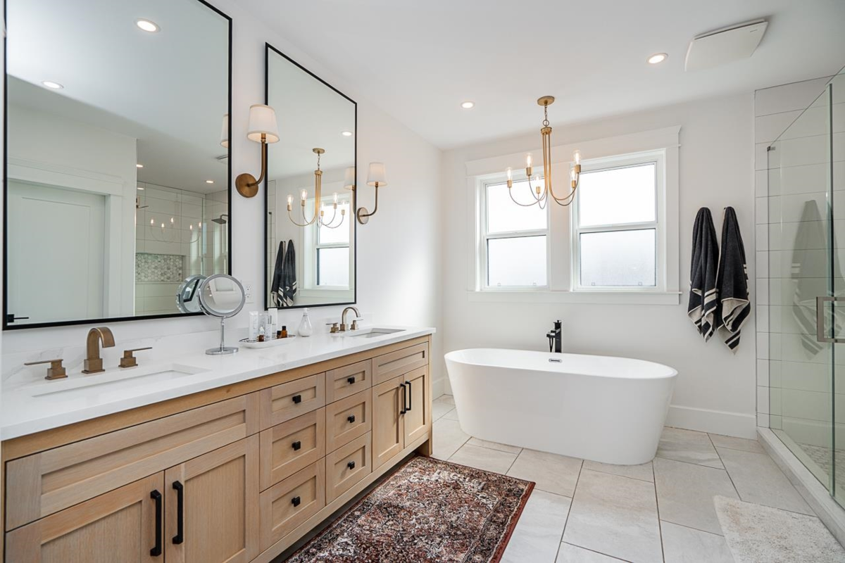 Laundry Room Photo of 1130 216 Street, Langley, BC