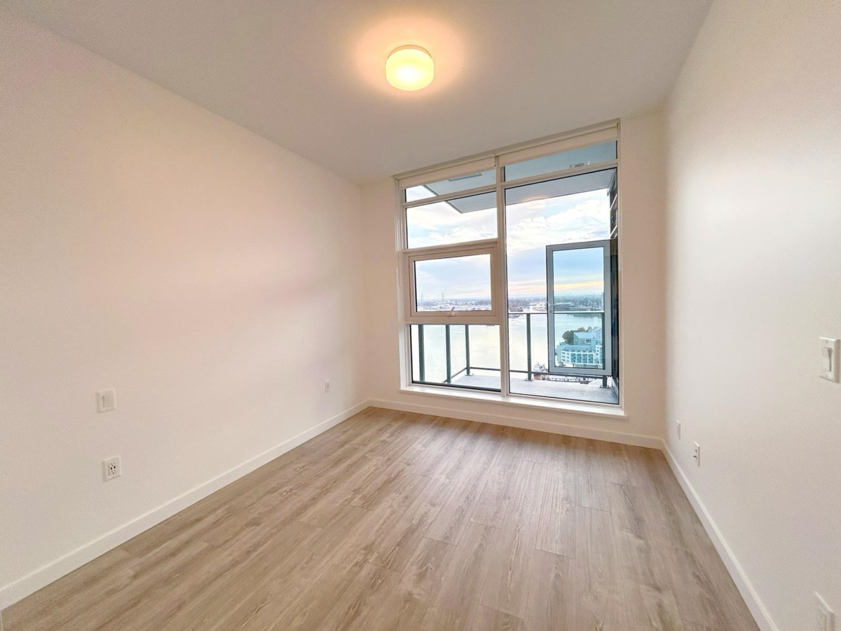 Guest Bathroom Photo of 1802 680 Quayside Drive, New Westminster, BC