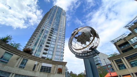239 188 Keefer Place, Vancouver, BC