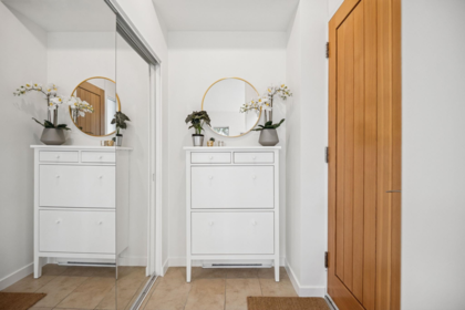 Hallway Photo of 239 188 Keefer Place, Vancouver, BC