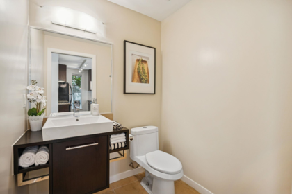Mudroom Photo of 239 188 Keefer Place, Vancouver, BC