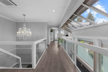 Kitchen Island Photo of 1170 Dolphin Street, White Rock, BC