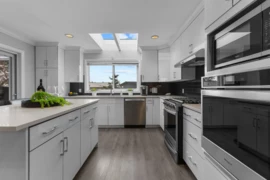 1170 Dolphin Street, White Rock, BC