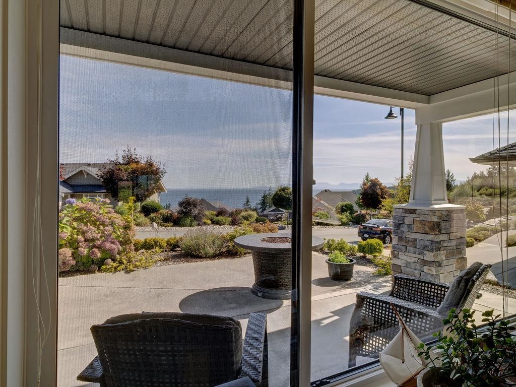 Swimming Pool Photo of 5537 Peregrine Crescent, Sechelt, BC