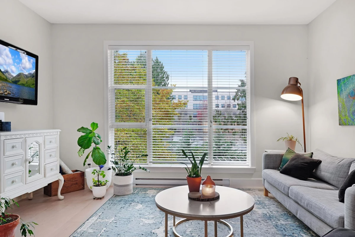 Breakfast Nook Photo of 73 15405 31 Avenue, Surrey, BC