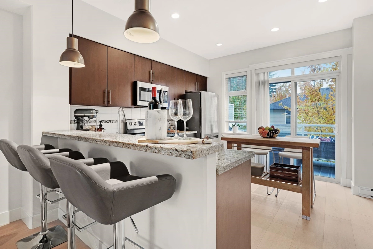 Exterior Front Photo of 73 15405 31 Avenue, Surrey, BC