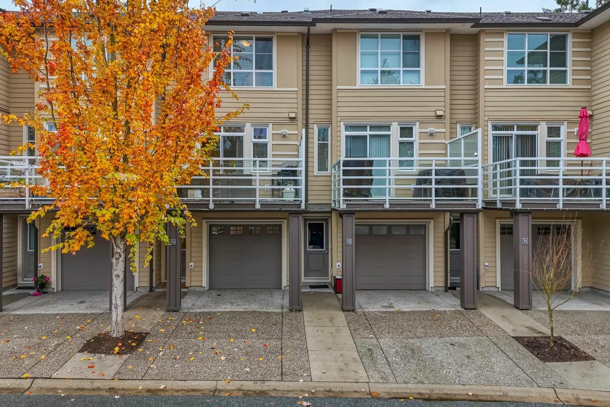 Swimming Pool Photo of 73 15405 31 Avenue, Surrey, BC