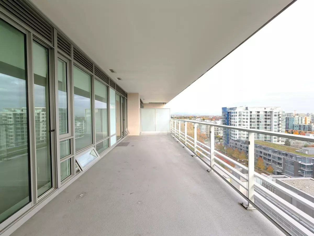 Laundry Room Photo of 1109 6688 Pearson Way, Richmond, BC