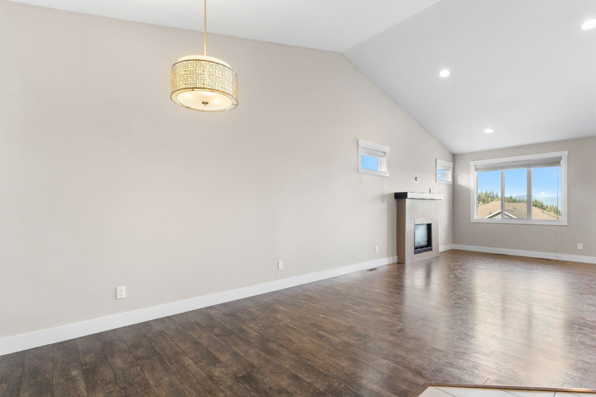 Dining Area Photo of 46260 Tournier Place, Chilliwack, BC