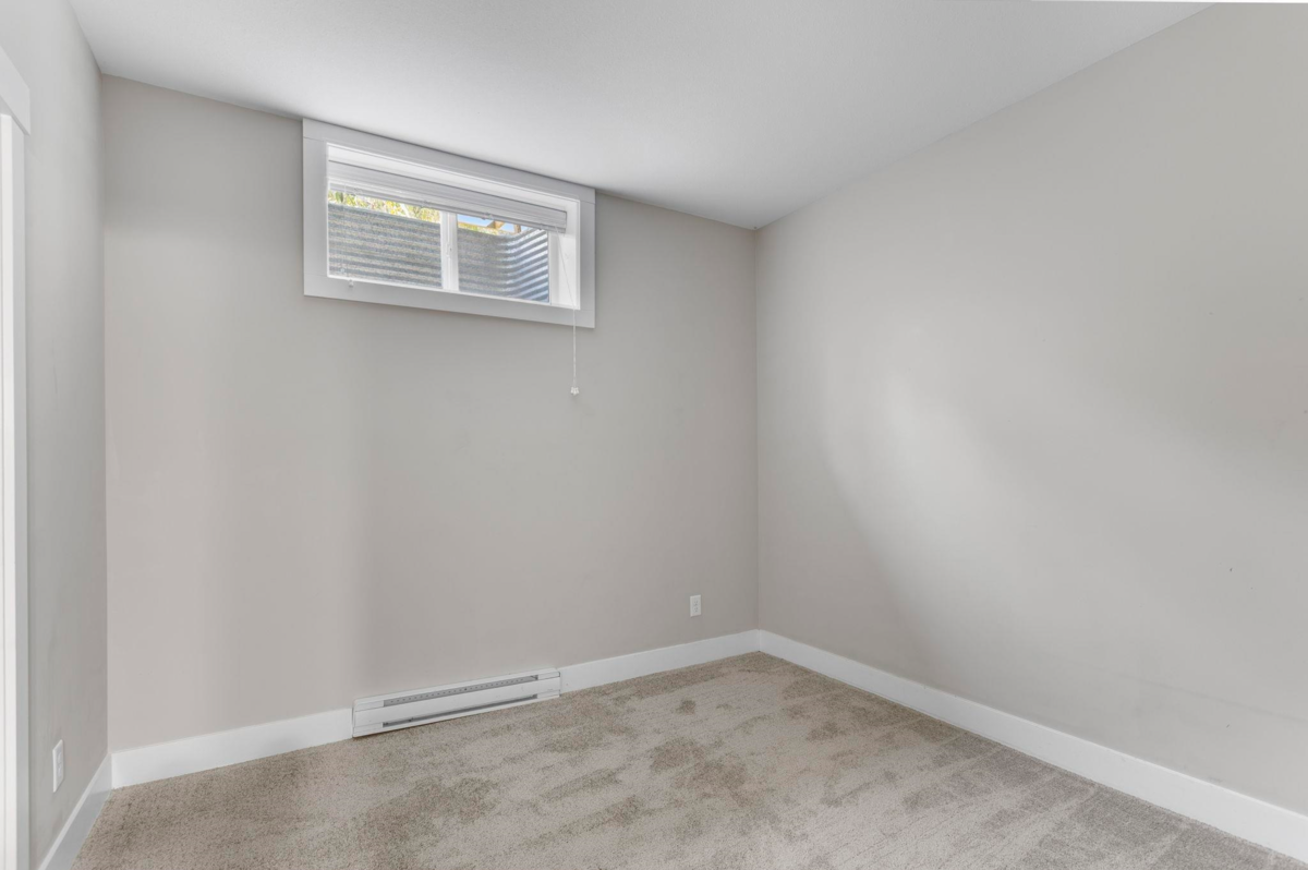 Hallway Photo of 46260 Tournier Place, Chilliwack, BC